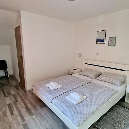 Cozy Room Peny Karlovac Exterior photo