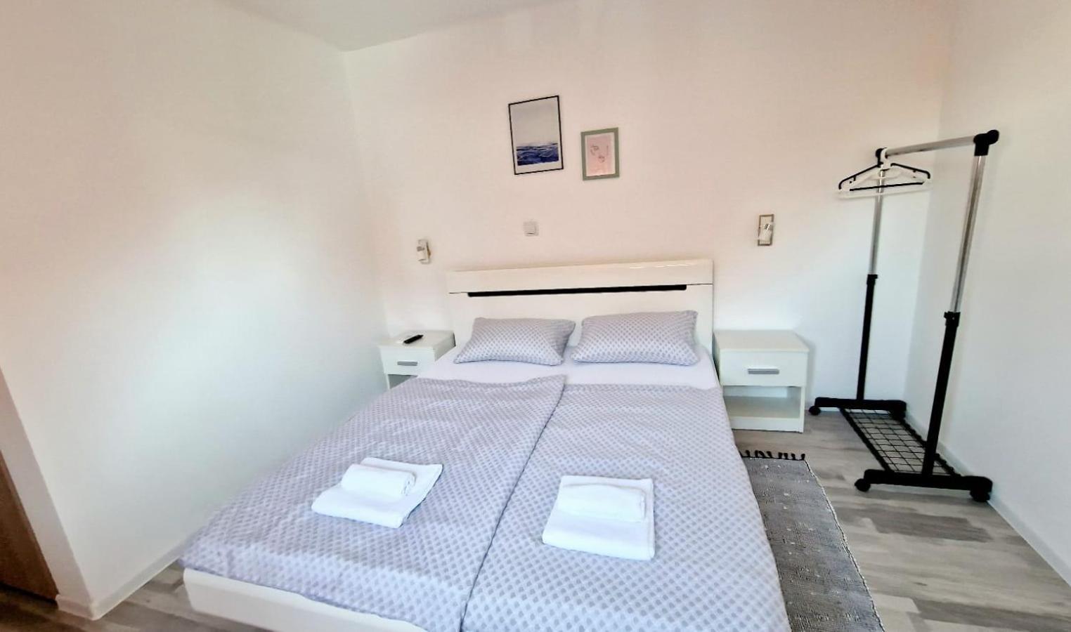 Cozy Peny Apartment